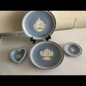 4 WHITE & BLUE RARE JASPERWARE WEDGWOOD PLATES